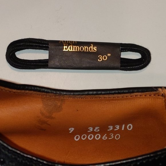 New Allen Edmonds dress shoe size 9 main image 7